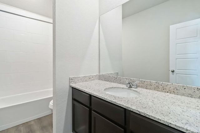 144 JESSICA KNL, San Antonio, TX 78253