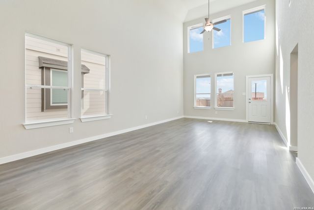 144 JESSICA KNL, San Antonio, TX 78253