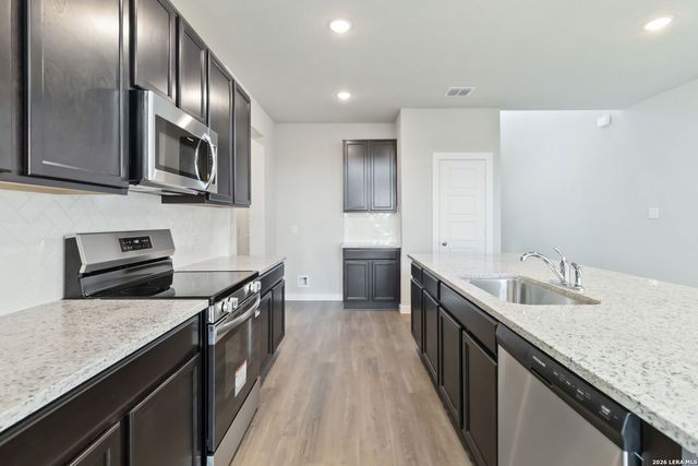 144 JESSICA KNL, San Antonio, TX 78253
