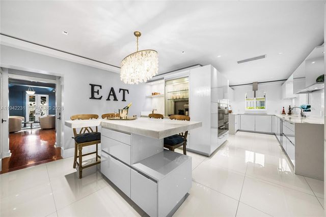 3916 Granada Blvd, Coral Gables, FL 33134