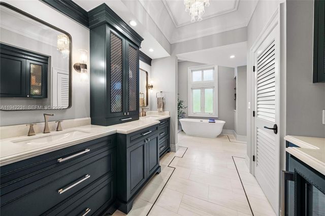 3916 Granada Blvd, Coral Gables, FL 33134