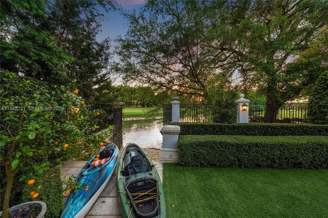 3916 Granada Blvd, Coral Gables, FL 33134