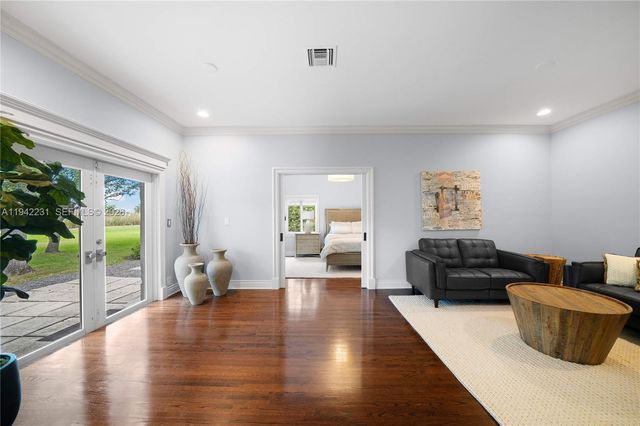 3916 Granada Blvd, Coral Gables, FL 33134