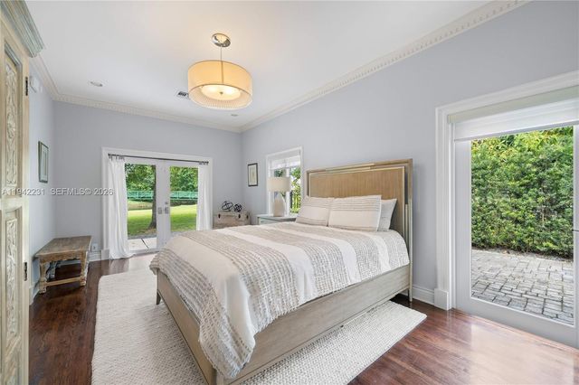 3916 Granada Blvd, Coral Gables, FL 33134