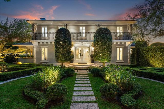 3916 Granada Blvd, Coral Gables, FL 33134