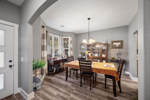 1704 Susan Place, Neosho, MO 64850