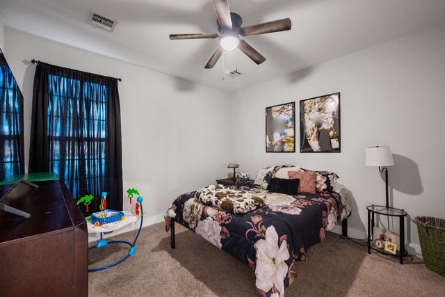 1704 Susan Place, Neosho, MO 64850