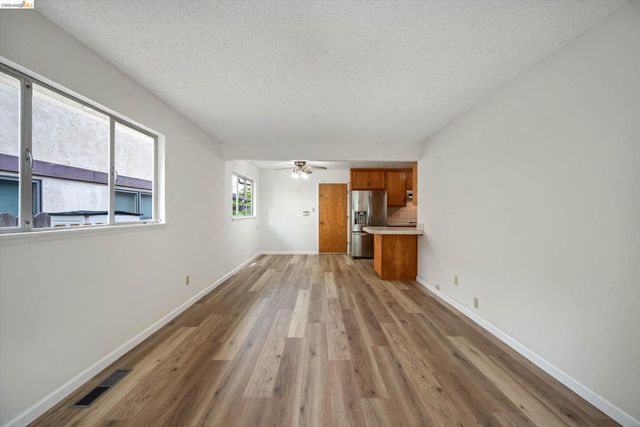 4054 Milton Ave, Castro Valley, CA 94546