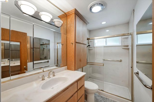 4054 Milton Ave, Castro Valley, CA 94546