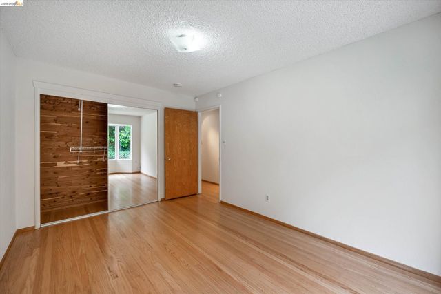 4054 Milton Ave, Castro Valley, CA 94546