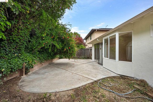 4054 Milton Ave, Castro Valley, CA 94546
