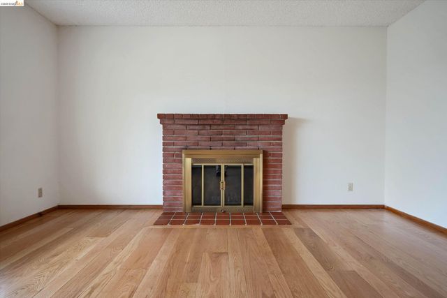 4054 Milton Ave, Castro Valley, CA 94546