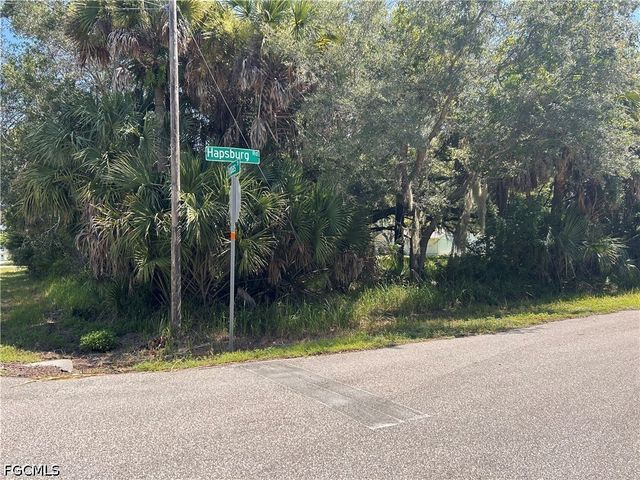 26156 Hapsburg RD, Punta Gorda, FL 33955
