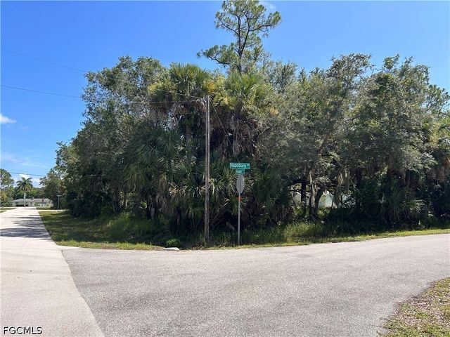 26156 Hapsburg RD, Punta Gorda, FL 33955