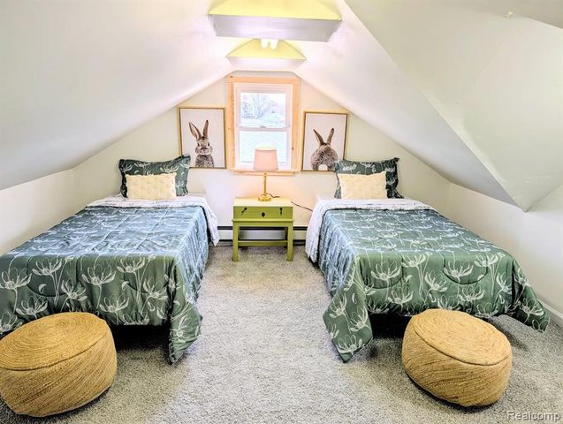 23211 Glenbrook Street, Saint Clair Shores, MI 48082