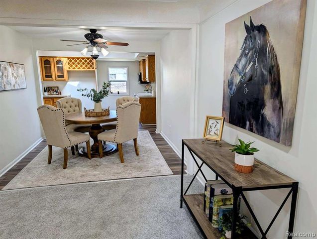 23211 Glenbrook Street, Saint Clair Shores, MI 48082