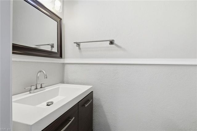 436 Britnie CT, Newport News, VA 23602