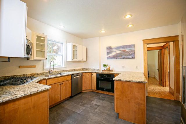 1417 COUNTY RD JJ, Neenah, WI 54956