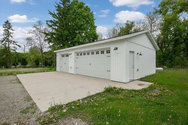 1417 COUNTY RD JJ, Neenah, WI 54956