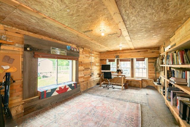 1417 COUNTY RD JJ, Neenah, WI 54956
