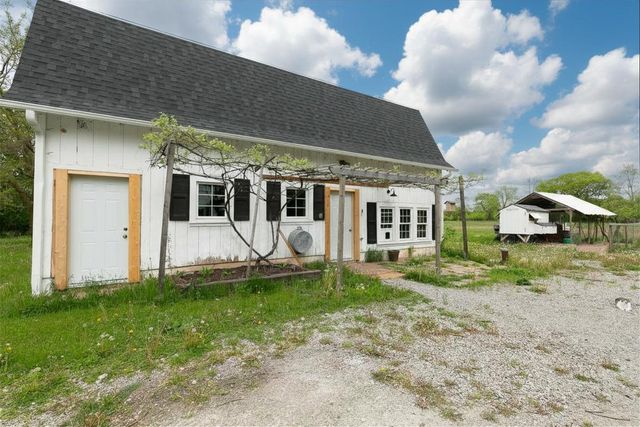 1417 COUNTY RD JJ, Neenah, WI 54956