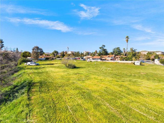 0 Tennessee, Yucaipa, CA 92399