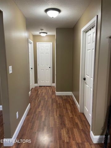 4677 Straight Fork Rd, Pioneer, TN 37847