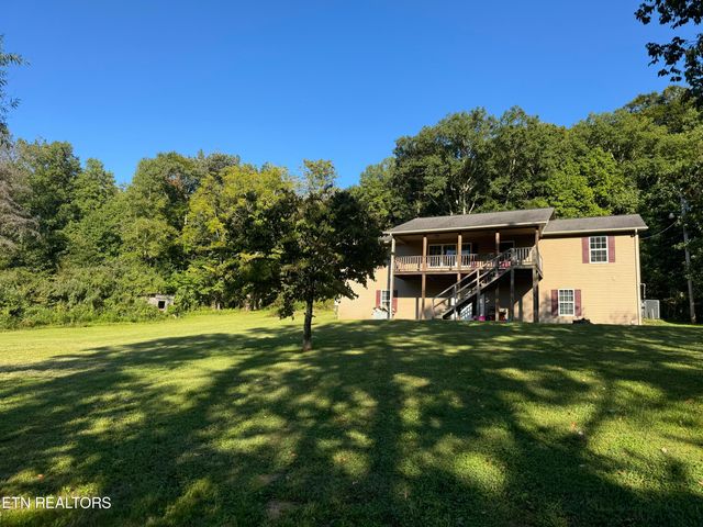 4677 Straight Fork Rd, Pioneer, TN 37847