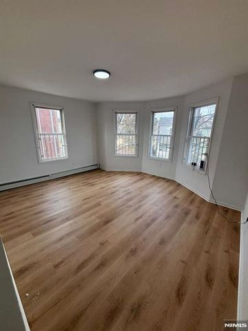 44 Garfield Avenue 3, Garfield, NJ 07026