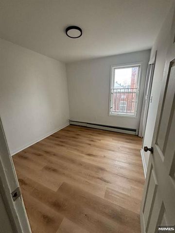 44 Garfield Avenue 3, Garfield, NJ 07026