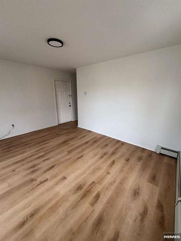 44 Garfield Avenue 3, Garfield, NJ 07026