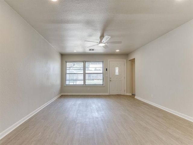4520 NW 46th Street, Oklahoma City, OK 73122