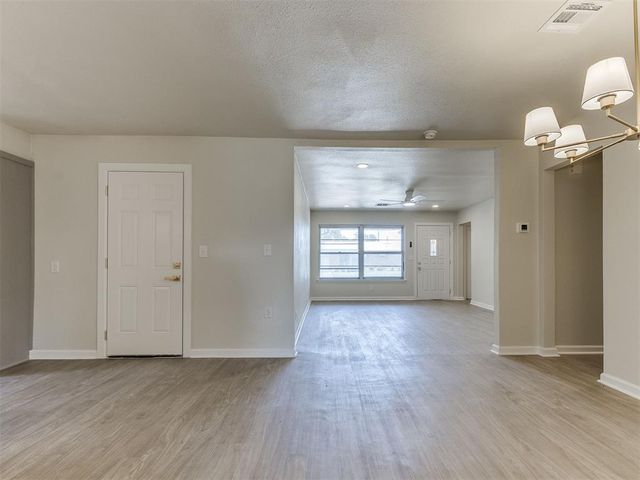 4520 NW 46th Street, Oklahoma City, OK 73122