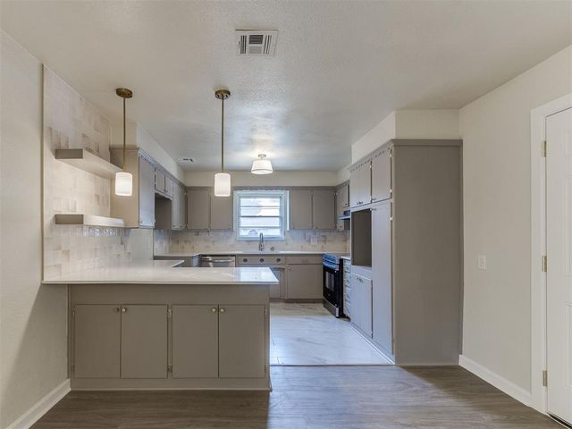 4520 NW 46th Street, Oklahoma City, OK 73122
