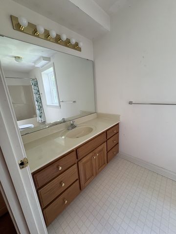 228 Cambridge Pl, Franklin, TN 37067