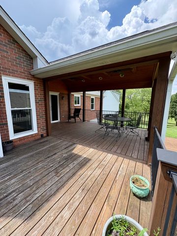 228 Cambridge Pl, Franklin, TN 37067