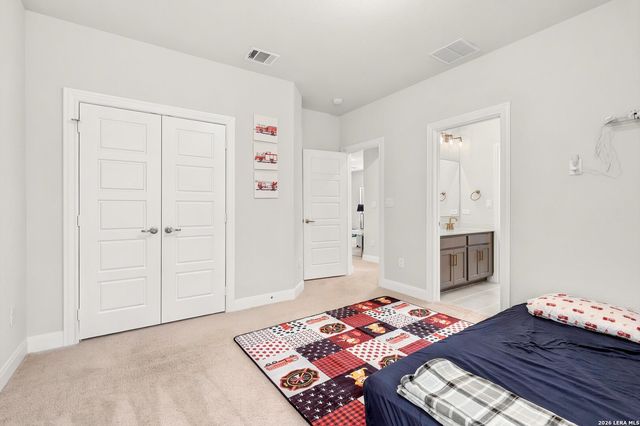 2650 Vistablue Ln, San Antonio, TX 78245
