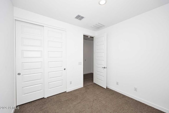 9534 E TRIPOLI Avenue E, Mesa, AZ 85212