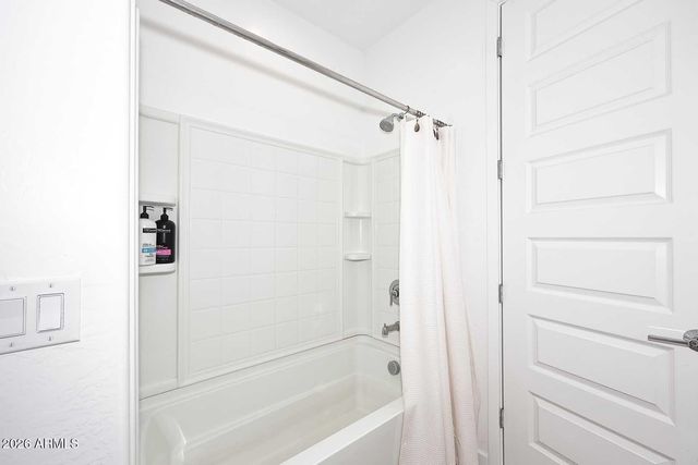 9534 E TRIPOLI Avenue E, Mesa, AZ 85212