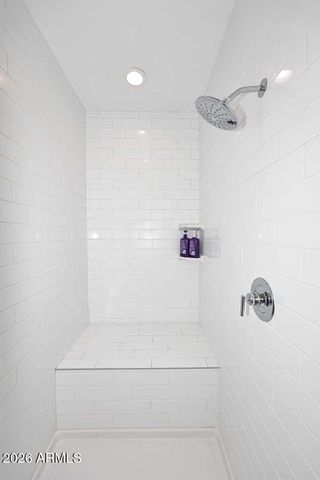 9534 E TRIPOLI Avenue E, Mesa, AZ 85212