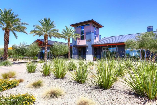 9534 E TRIPOLI Avenue E, Mesa, AZ 85212