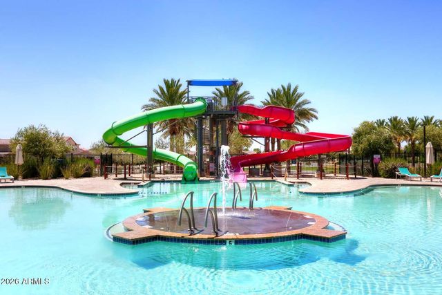 9534 E TRIPOLI Avenue E, Mesa, AZ 85212