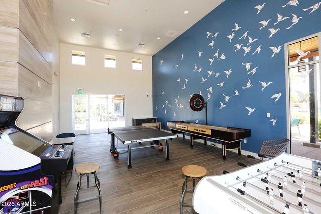 9534 E TRIPOLI Avenue E, Mesa, AZ 85212