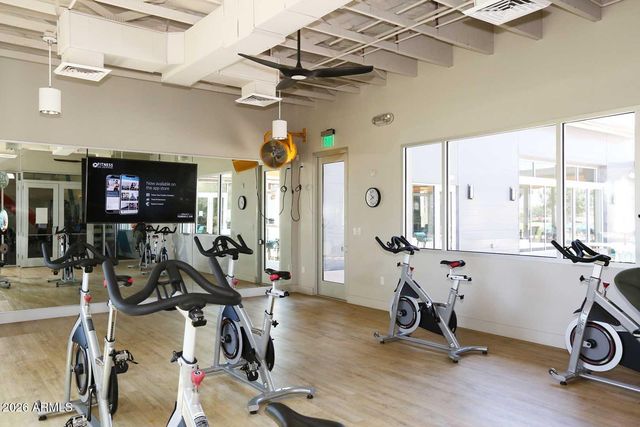 9534 E TRIPOLI Avenue E, Mesa, AZ 85212