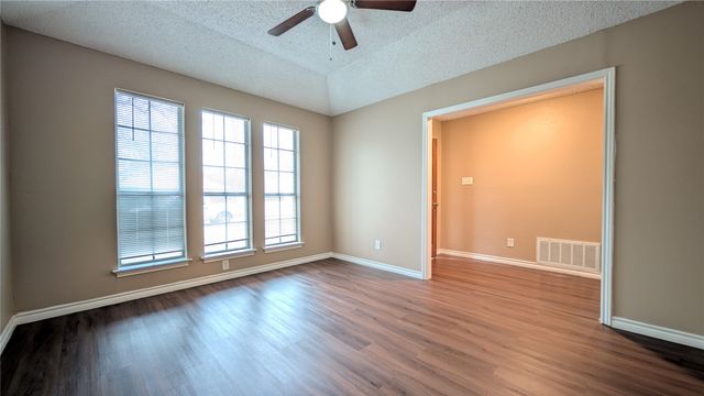 429 Headlee Street, Denton, TX 76201