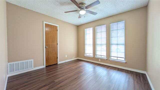 429 Headlee Street, Denton, TX 76201