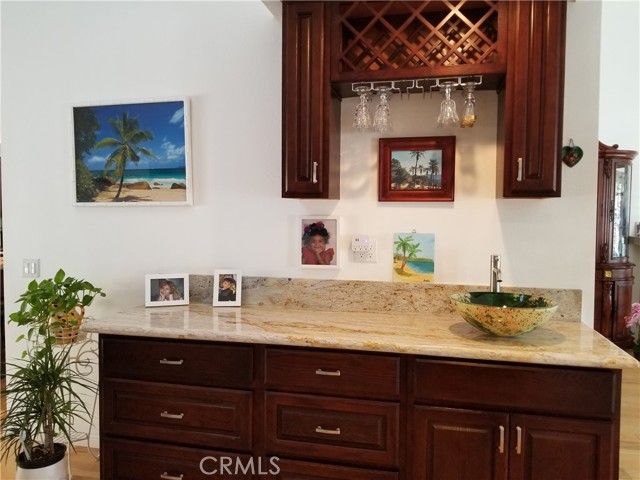 5920 Carell Ave., Agoura Hills, CA 91301