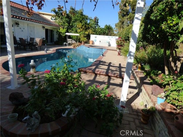 5920 Carell Ave., Agoura Hills, CA 91301