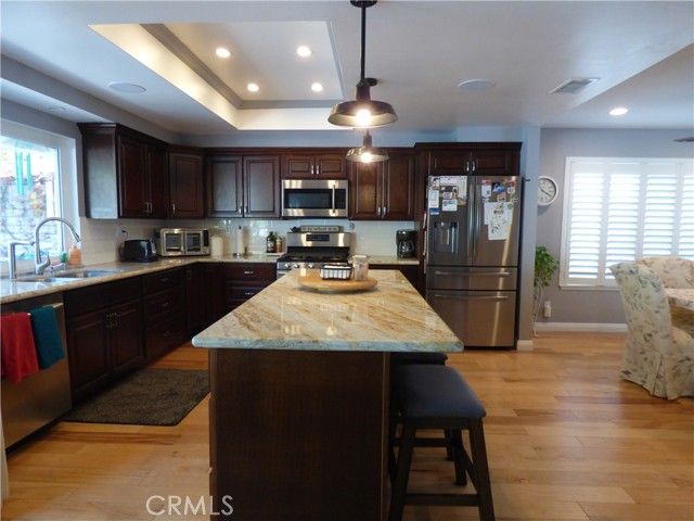 5920 Carell Ave., Agoura Hills, CA 91301