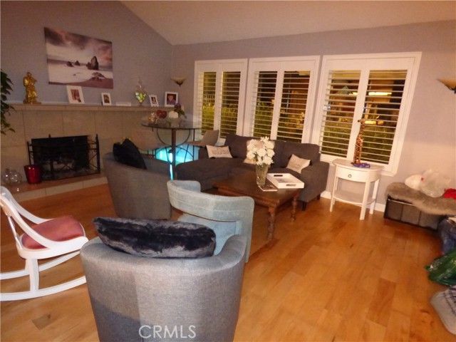 5920 Carell Ave., Agoura Hills, CA 91301